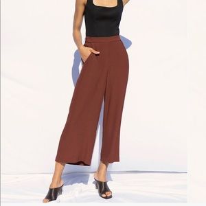 Aritzia Wilfred Faun Pant in Amaretto XS, EUC